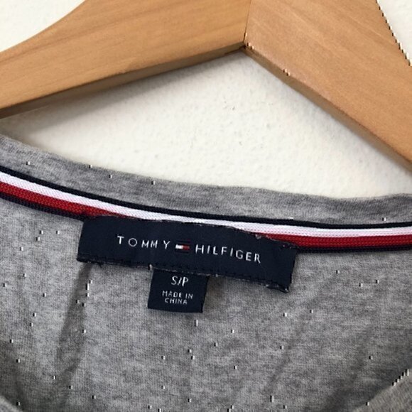 TOMMY HILFIGER Embroidered Logo Flag Tee Gray Spellout Short Sleeve T-Shirt S - Picture 4 of 8